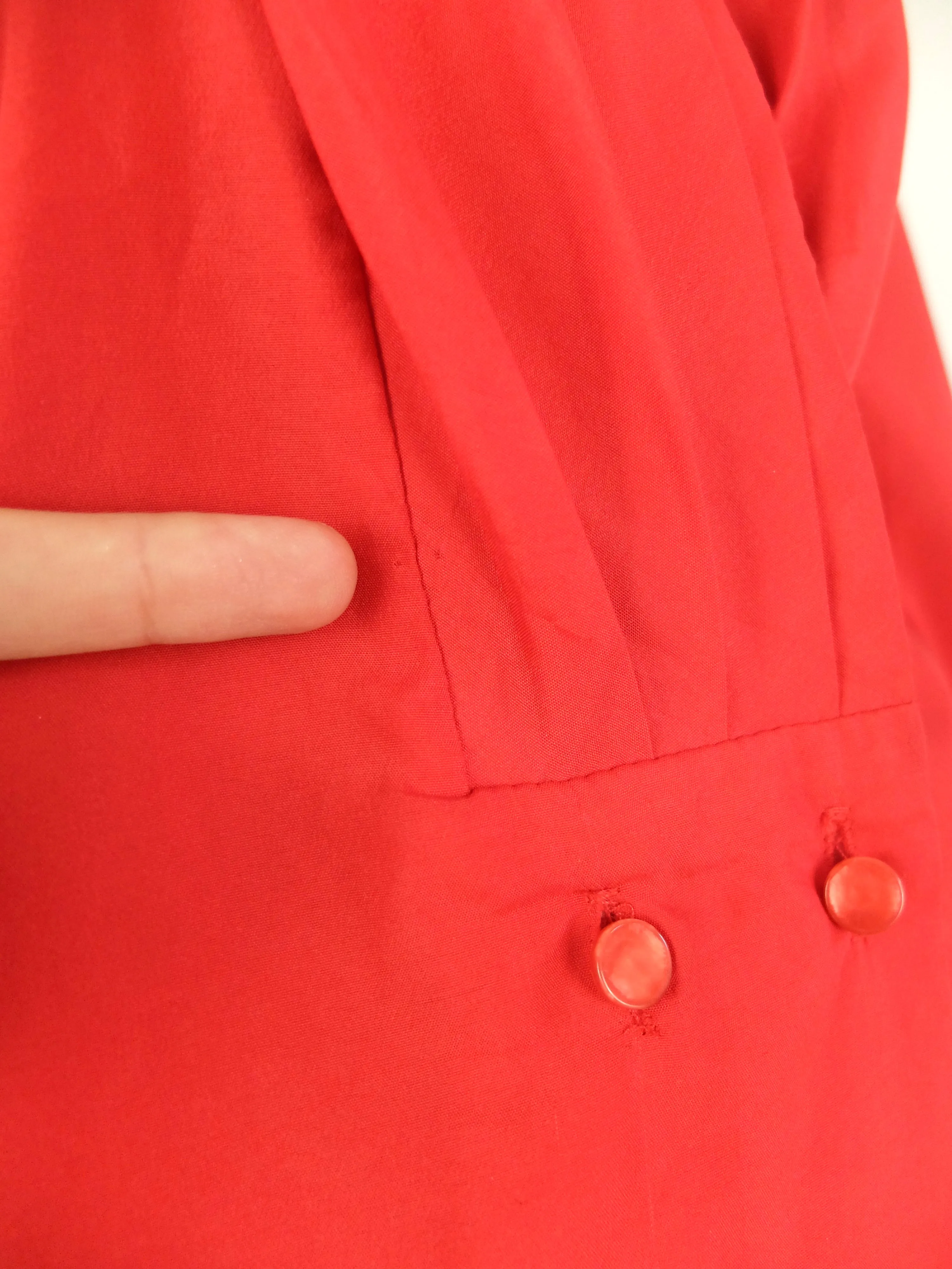 70s Mod Red Pleated V-Neck Long Sleeve Button Up Blouse