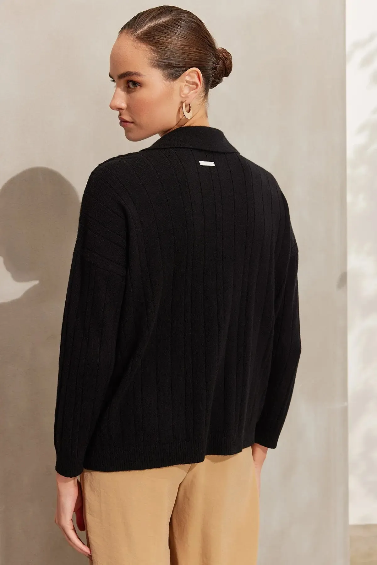Black Cashmere and Merino Wool Blended Recycled Cashmere Recycled Column Knit Polo Neck Women's Sweater