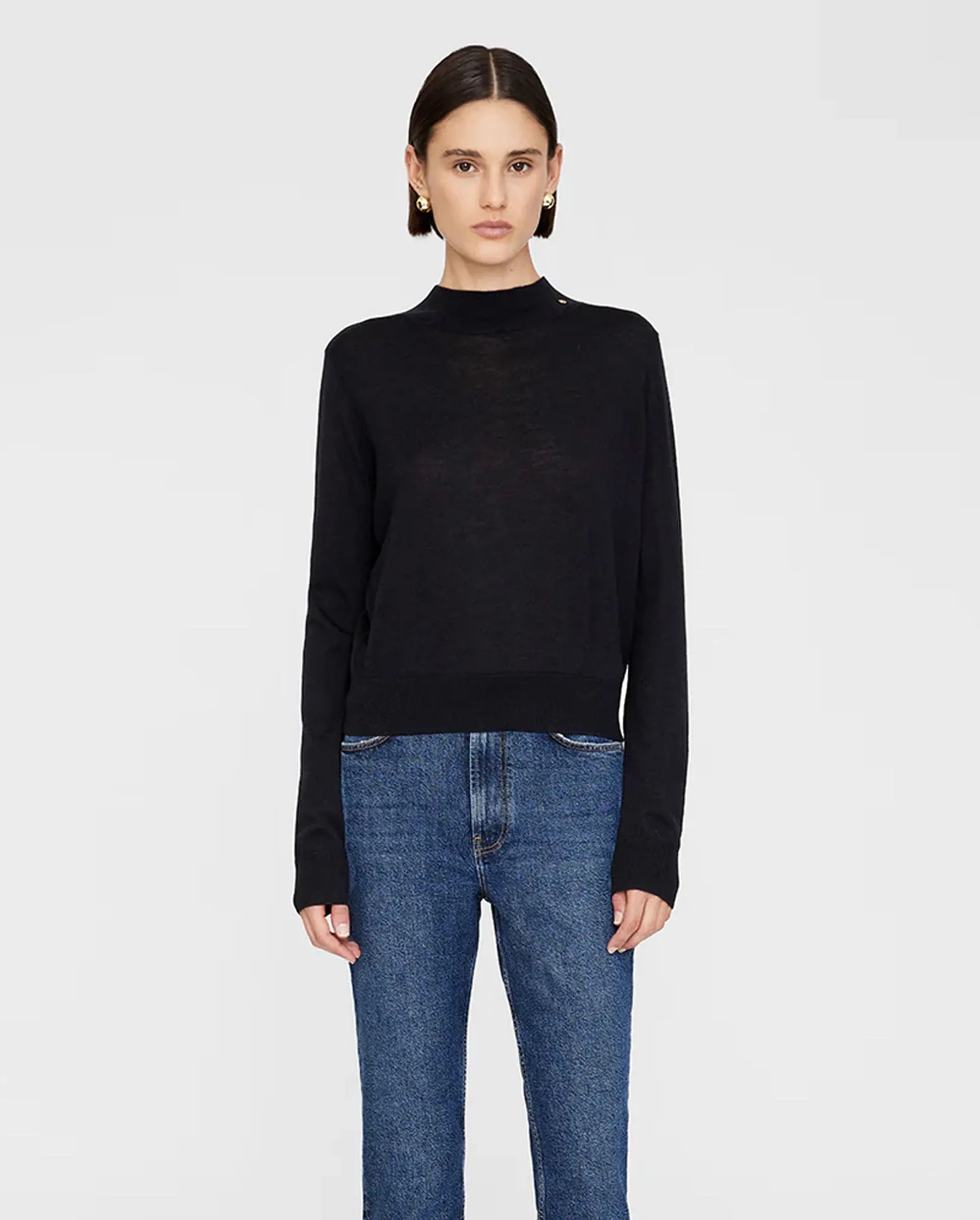 MONIQUE LONG SLEEVE SWEATER / BLACK