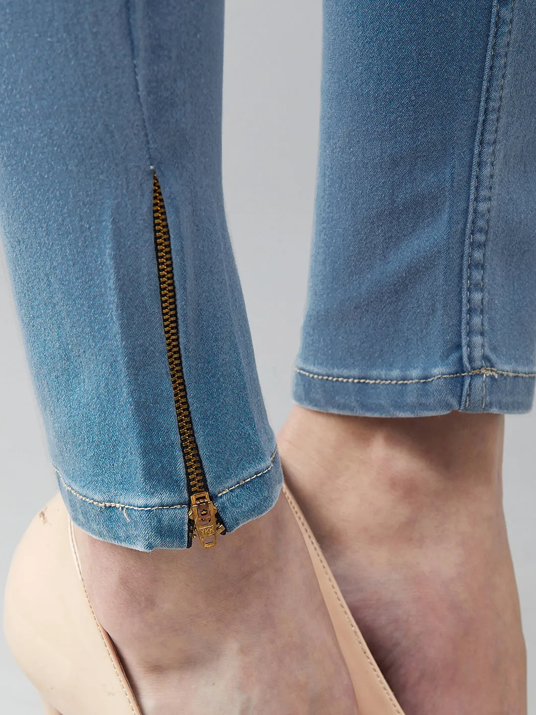 Women's Blue Skinny Fit High Rise Clean Look Regular Length Zipper Detailing Scraped Stretchable Denim Jeans